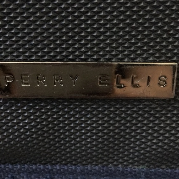 Perry Ellis Computer/ Work bag - Picture 5 of 13